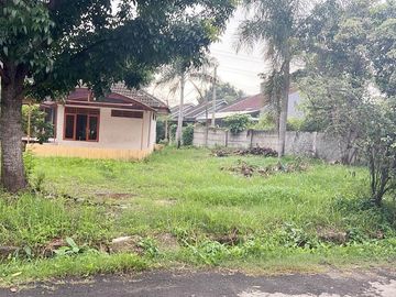 Rumah Dijual di Cluster Purinusa Karawaci Tangerang Dekat Supermal Karawaci