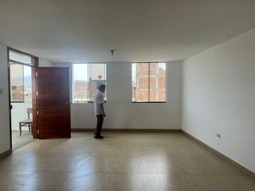 NUEVO INGRESO!! REMATO EDIFICIO EN MIRONES BAJOS LIMA CERCADO