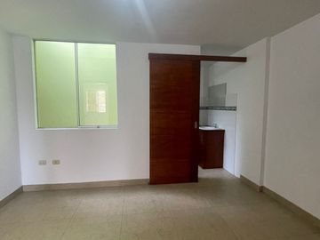 NUEVO INGRESO!! REMATO EDIFICIO EN MIRONES BAJOS LIMA CERCADO