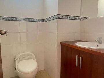 NUEVO INGRESO!! REMATO EDIFICIO EN MIRONES BAJOS LIMA CERCADO