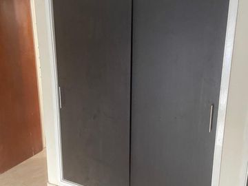 Venta de Casa Dividida en 2 Apartamentos Barrio Manga.
