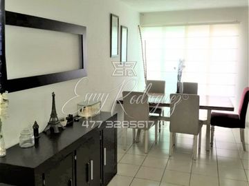 CASA EN VENTA COL. PORTALES DE LA ARBOLEDA. León,Gto; 3 REC, EQUIPADA, 2.5 BAÑOS.