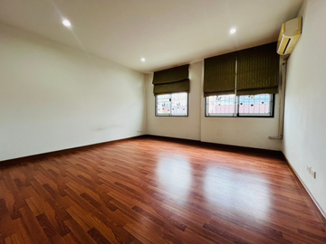 Commercial building - San Sai, 2 beds, 2 baths, 17 sq.wa., (ID:040BS)