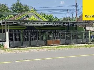 Dijual Rumah USaha di Raya Maospati,Magetan,Jawa Timur