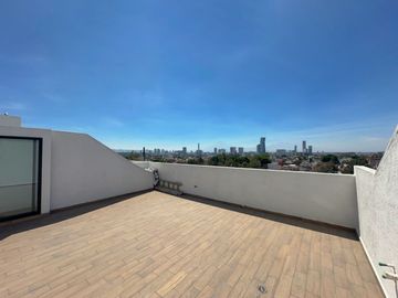 Penthouse con Roof Garden Privado, último departamento