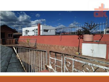 De Venta Casa de Lujo 700m2 habitables Cumbaya La Primavera