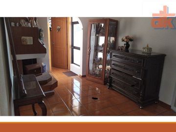 De Venta Casa de Lujo 700m2 habitables Cumbaya La Primavera