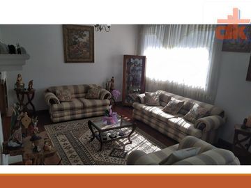 De Venta Casa de Lujo 700m2 habitables Cumbaya La Primavera