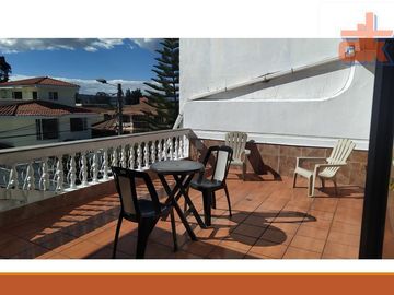 De Venta Casa de Lujo 700m2 habitables Cumbaya La Primavera