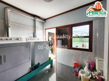 หมู่บ้านสุภาพร สามโคก ปทุมธานี (วิวริมน้ำ 2 หลังติดกัน เหมาะสำหรับเป็น Home Office)