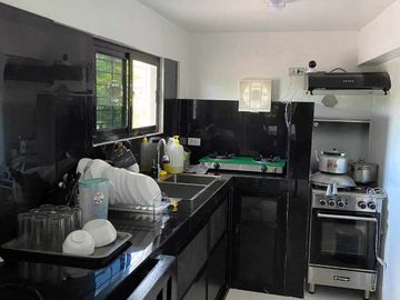 COMMERCIAL RESORT INCOME GENERATING 1 Min. to Tagaytay