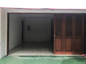 DISEWA RUMAH (Ada Kolam Renang) DI JL.PANGERAN ANTASARI RAYA JAKARTA SELATAN