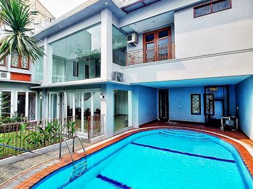 Rumah Dalam Komplek Elite Siap Huni & Baru Renovasi Dijual Di Area Sekitar Patra Jaksel