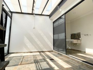 CASA EN VENTA (ejido) DENTRO DE PRIVADA EN CACALOMACAN A 5min DE PASEO COLON DE TOLUCA
