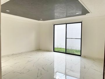 CASA EN VENTA (ejido) DENTRO DE PRIVADA EN CACALOMACAN A 5min DE PASEO COLON DE TOLUCA
