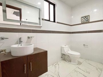 CASA EN VENTA (ejido) DENTRO DE PRIVADA EN CACALOMACAN A 5min DE PASEO COLON DE TOLUCA