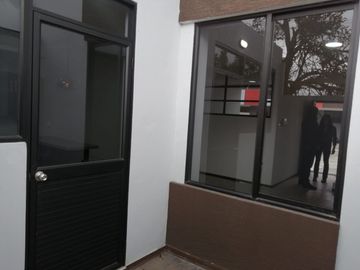 CASA EN VENTA POR ESTRENAR SANTA ROSA