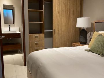 VENDO DEPARTAMENTO EN PUERTO VALLARTA, COL. FLUVIAL VALLARTA, ALBERCA Y MAS