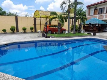 1296sqm Corner  Lot  with 4 units 2-storey apartment and Bungalow House with pool for SALE in Malabanias Angeles City Pampanga