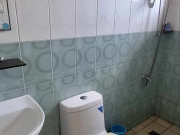 1296sqm Corner  Lot  with 4 units 2-storey apartment and Bungalow House with pool for SALE in Malabanias Angeles City Pampanga