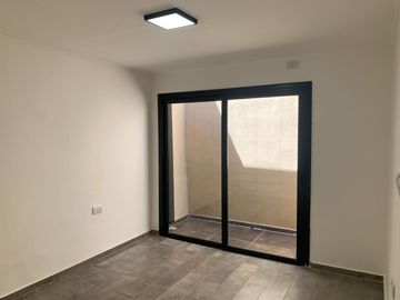 EN VENTA HERMOSA Y COMODA CASA A ESTRENAR