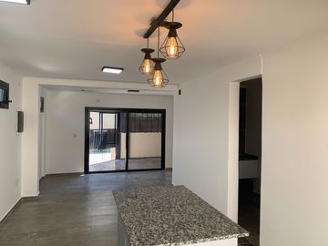 EN VENTA HERMOSA Y COMODA CASA A ESTRENAR