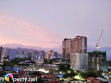 Rush for Sale Furnished One Bedroom Condo in Lot 8 Residences Mabolo Cebu City