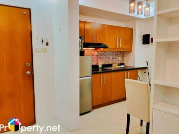 Rush for Sale Furnished One Bedroom Condo in Lot 8 Residences Mabolo Cebu City