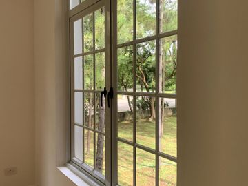 ELIOT READY FOR OCCUPANCY HOUSE AT PROMENADE STA. ROSA LAGUNA (BLOCK 1, LOT 4)