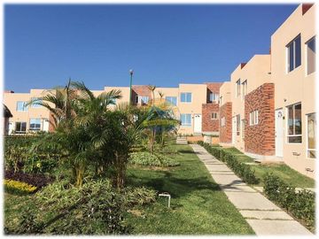 Casas con alberca a 15 minutos de Cuernavaca