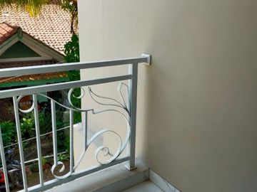 Dijual Rumah 2 lantai siap huni selangkah tol sawangan,Depok