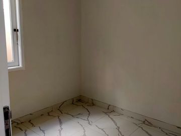 Dijual Rumah 2 lantai siap huni selangkah tol sawangan,Depok