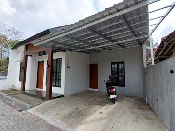 Arshaka Townhouse Hunian Asri dekat Pasar Sleman