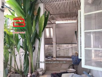 บ้านเดี่ยว หมู่บ้าน พรธิสาร 8 เนื้อที่ 40 ตรว ติดถนนธัญบุรี-วังน้อย ตำบลคลองหก อำเภอคลองหลวง จังหวัดปทุมธานี