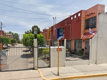 CASA EN CALLE SIERRA DE GUADALUPE, COL. JOYAS DE CUAUTITLAN, CUAUTITLAN. ¡NO CREDITOS!