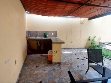 Casa en venta en lomas del centinela. 		$1,650,000