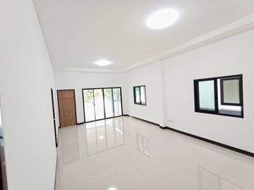 ⚡⚡Flash Sale⚡⚡ #Overflowing of money #Alang area 🏷#Selling single house 1nd hand #money left #in the middle of nature 🏞