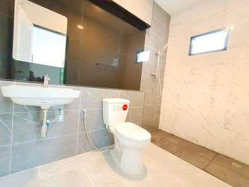 ⚡⚡Flash Sale⚡⚡ #Overflowing of money #Alang area 🏷#Selling single house 1nd hand #money left #in the middle of nature 🏞