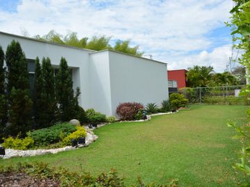 VENTA CASA  - JAMUNDI  - COLOMBIA