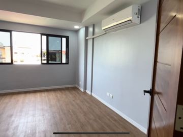 TOWNHOUSES FOR SALE IN PASIG