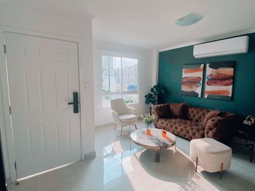 Venta de casa en etapa Soleana de Casalaguna- Casa Camelia a pocos minutos Riocentro Dorado, La Aurora