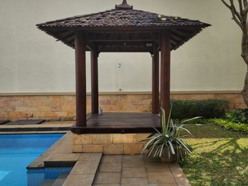 Rumah Mewah Tropical Modern Siap Huni Strategis Di Kemang Pejaten Jakarta Selatan