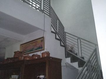 Rumah 3 Lantai Dalam Perumahan GDC Dekat Alun - Alun Depok