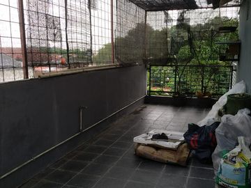 Rumah 3 Lantai Dalam Perumahan GDC Dekat Alun - Alun Depok
