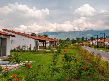 Casa campestre en venta El Caimo Armenia Tres colinas