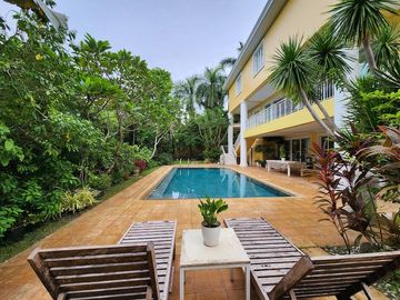 CDN - FOR SALE: 5 Bedroom House in Ayala Alabang Village, Muntinlupa City