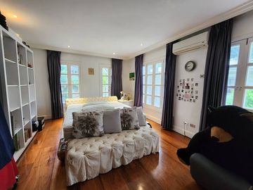 CDN - FOR SALE: 5 Bedroom House in Ayala Alabang Village, Muntinlupa City