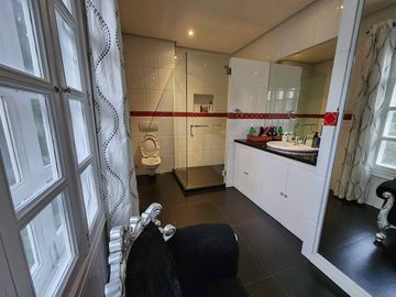 CDN - FOR SALE: 5 Bedroom House in Ayala Alabang Village, Muntinlupa City