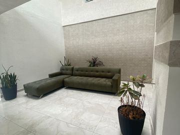 SUITE DE VENTA POR ESTRENAR UBICADO EN LA FLORESTA 82 METROS, BALCON, PRIMER PISO $115.000
