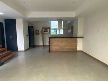SUITE DE VENTA POR ESTRENAR UBICADO EN LA FLORESTA 82 METROS, BALCON, PRIMER PISO $115.000